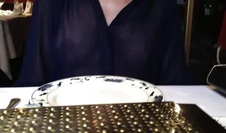 Evelyn sayang mengambil bagian dalam warna hitam situs porn baru dan putih,,,