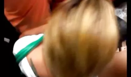 Aku ingin video bokep pembantu terbaru merasa anda hard cock antara kaki saya
