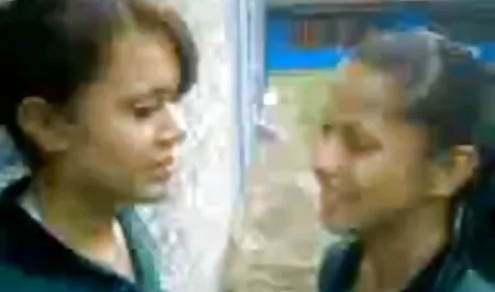 Mengambil kontol bokep pengantin baru malam pertama dan aku dapat menghisap Joi