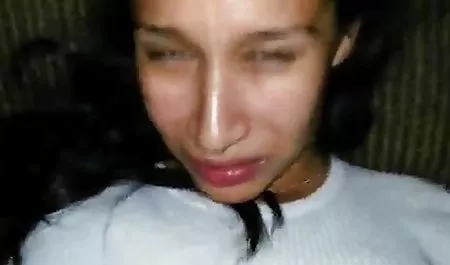 Rambut pirang video bokep malam pertama pengantin baru Tasha reign bom telah sensual wahyu