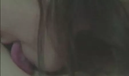 Hitam besar payudara ngesex terbaru wanita cokelat