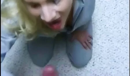 Kanada Cewek Seksi Nikki Benz Persetan Antara Payudara bokep terbaru hot